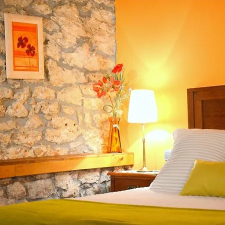 Posada El Salin Hotel Muñorrodero